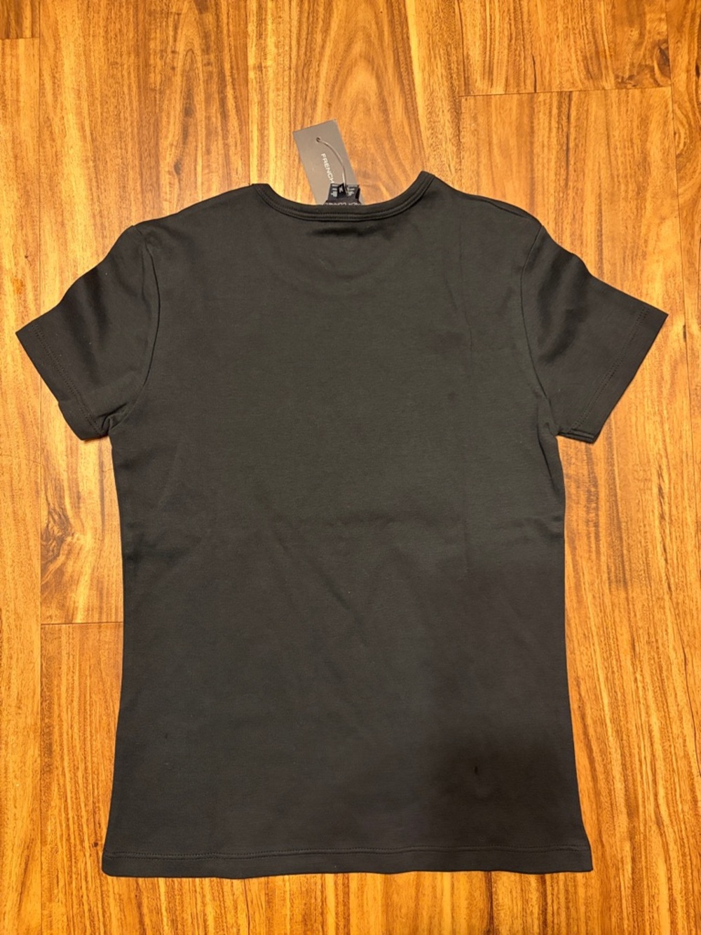 NWT French Connection Black Crewneck Logo Tee - Picture 6 of 8